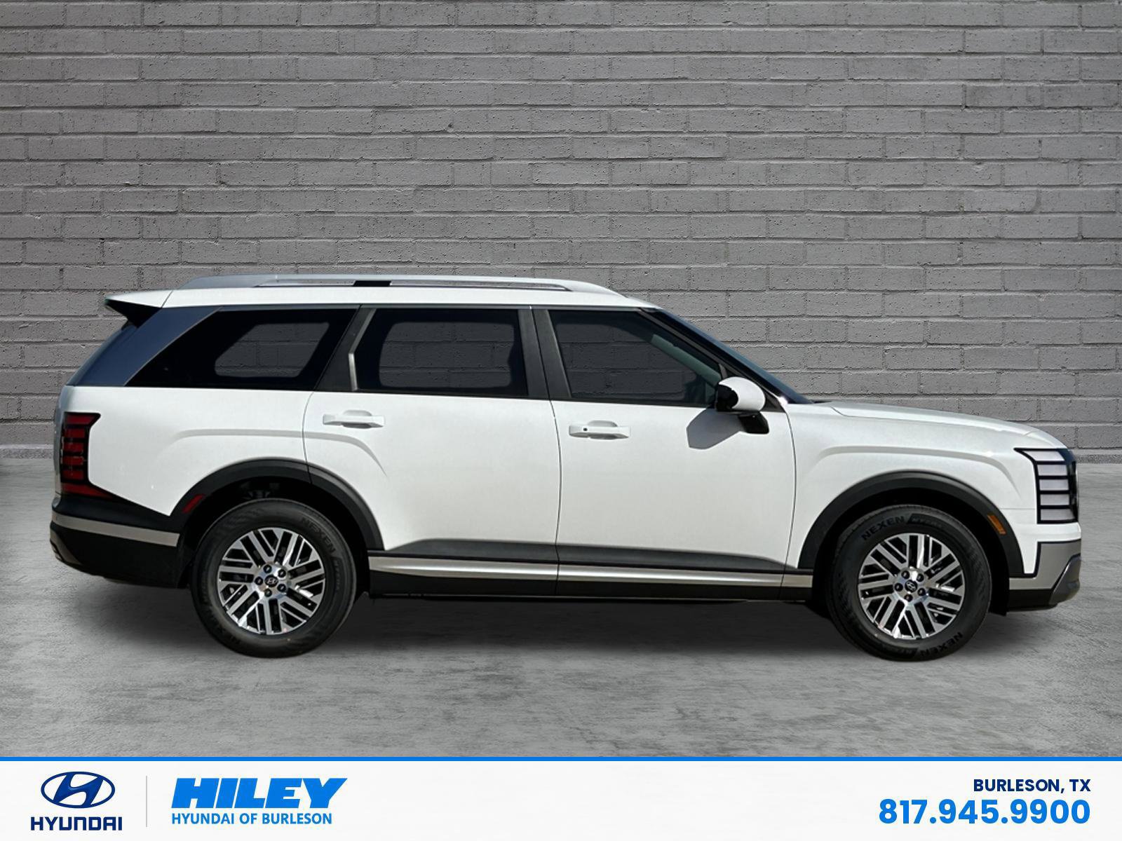 New 2026 Hyundai Palisade SEL FWD image 3