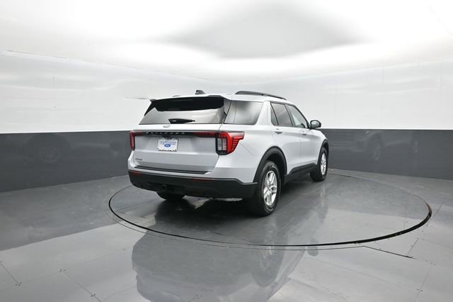 New 2026 Ford Explorer Active image 7