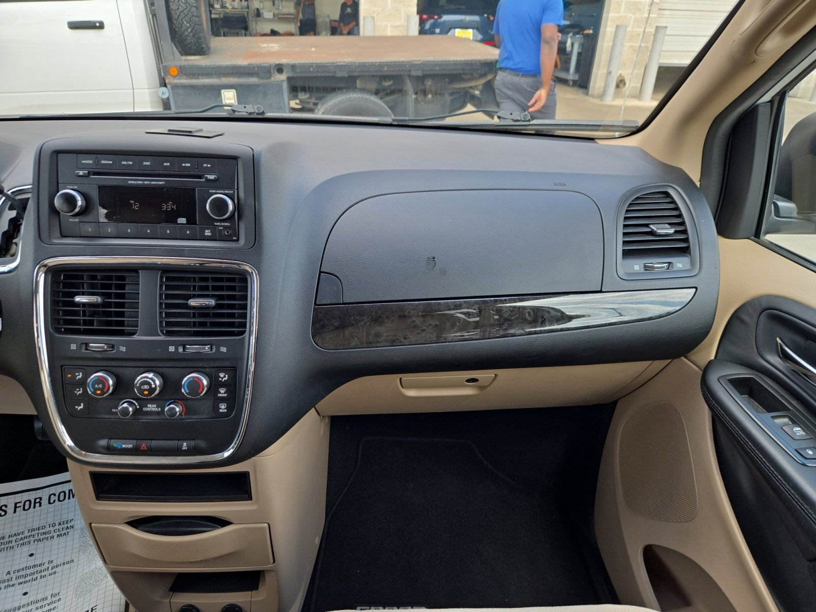 Used 2015 Dodge Grand Caravan SE w/ Quick Order Package 29E SE FWD image 20