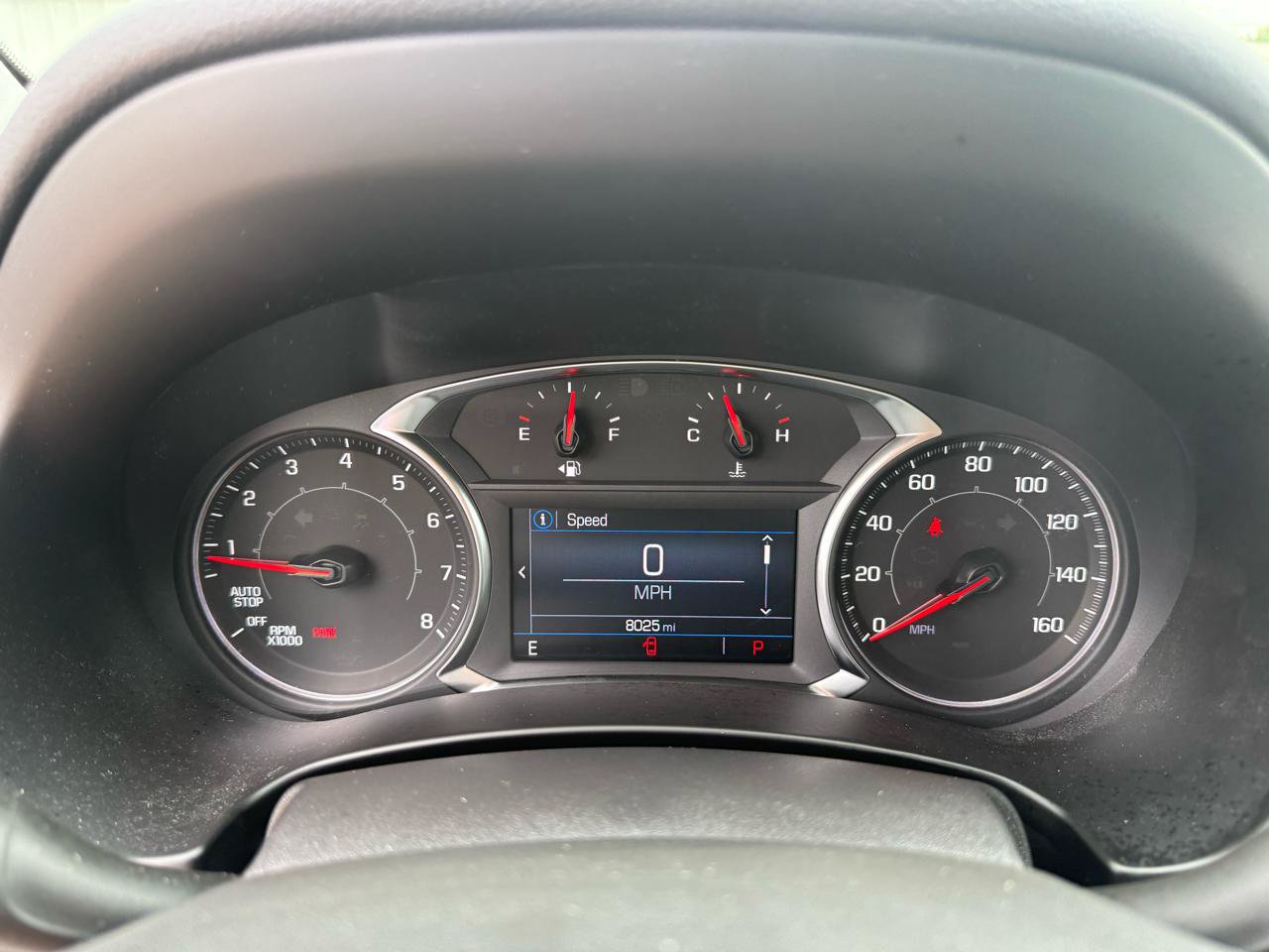 Used 2024 GMC Terrain SLE w/ Driver Convenience Package FWD image 12