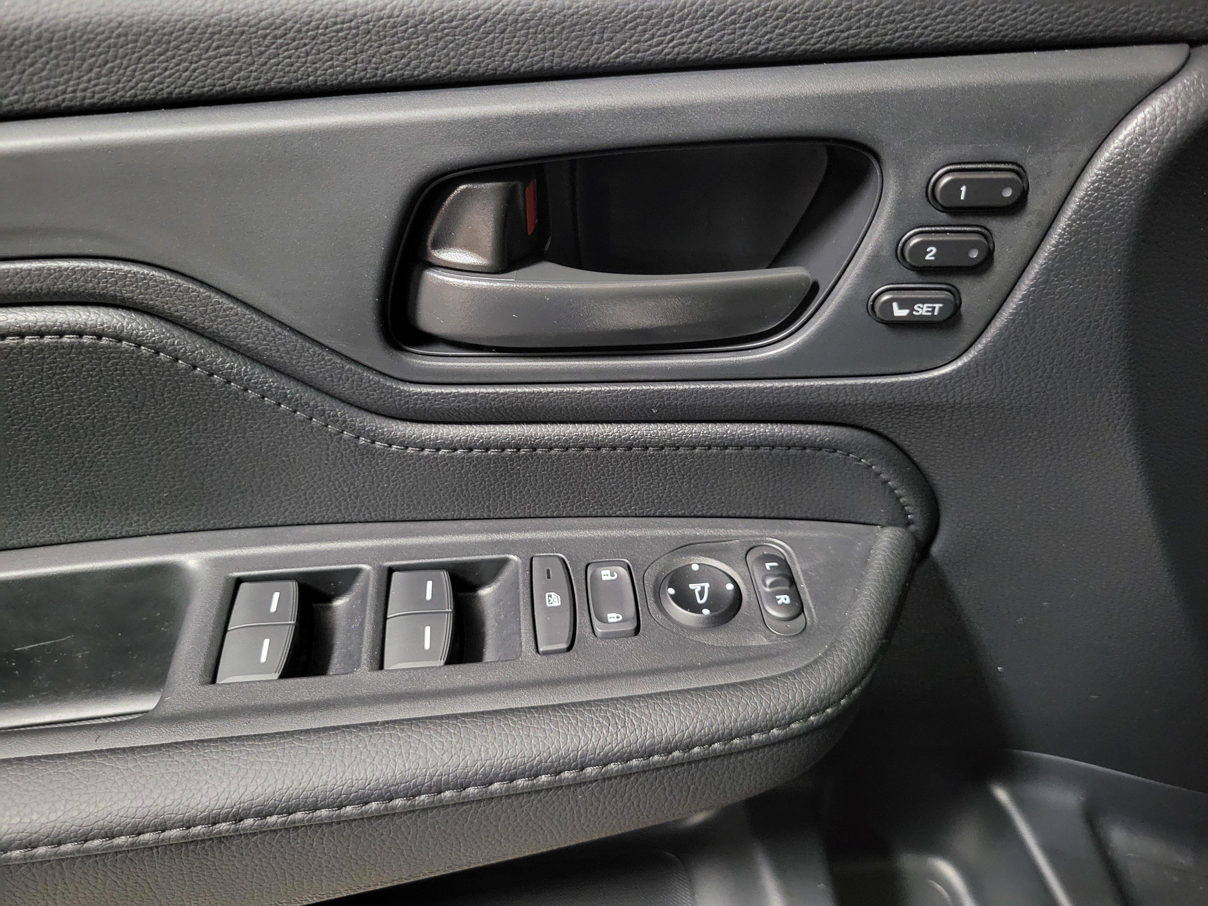 Used 2026 Honda Odyssey EX-L image 20