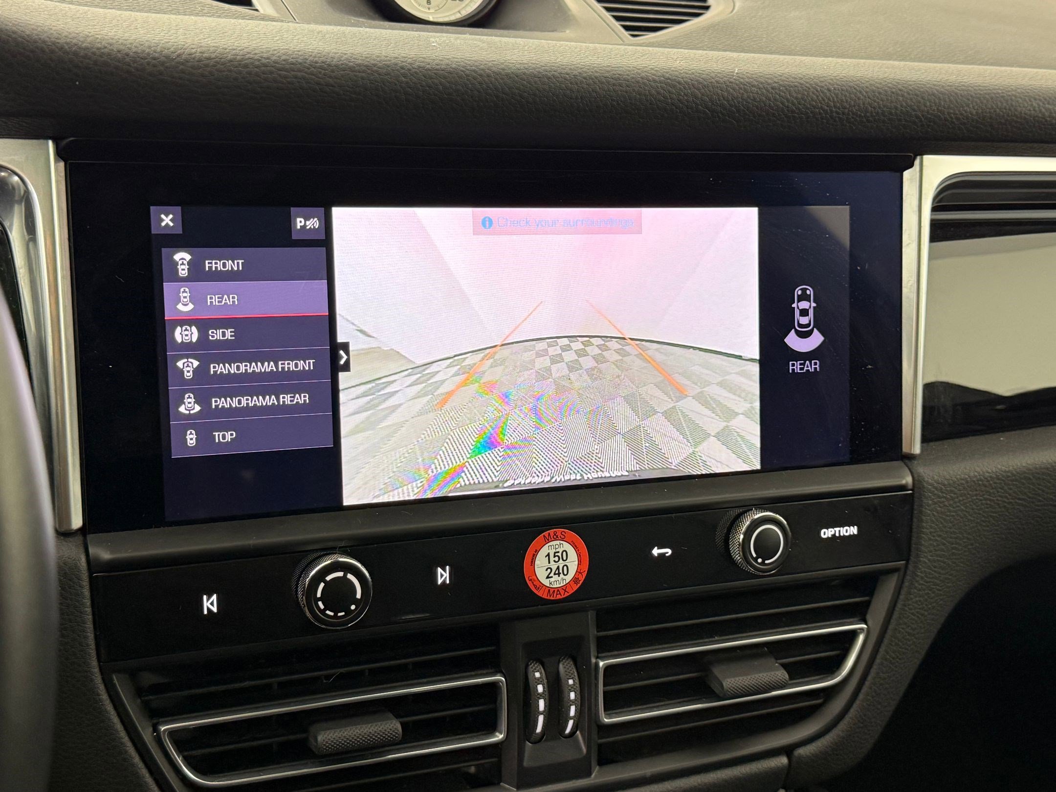 Certified 2023 Porsche Macan S image 25