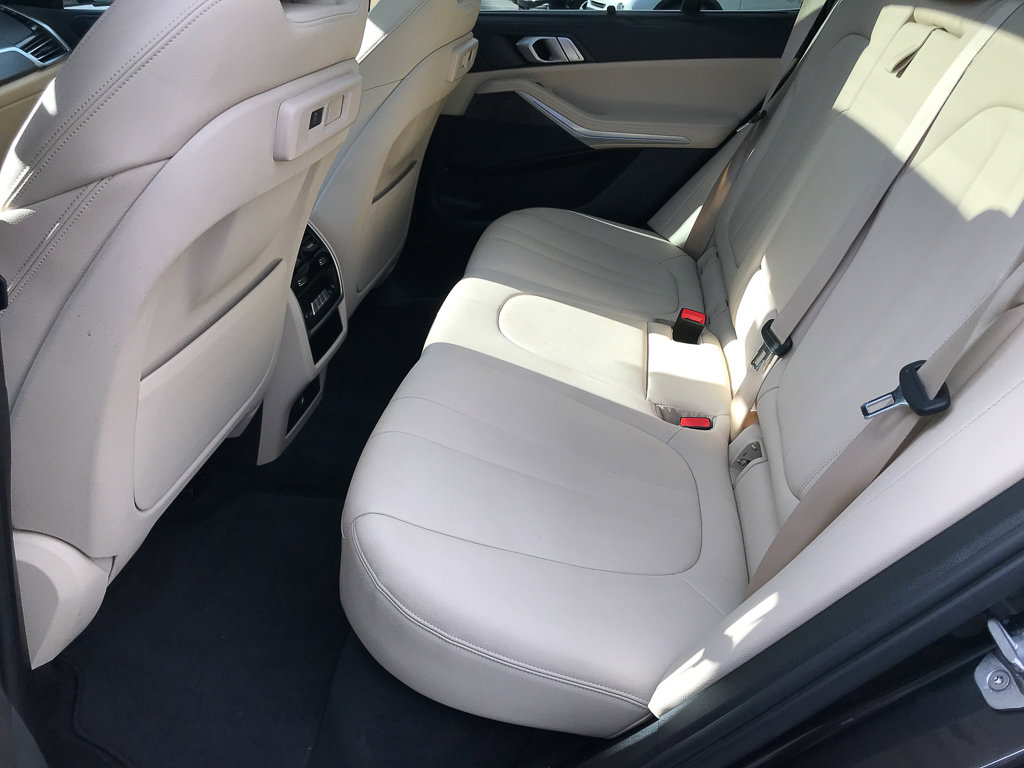 Used 2020 BMW X5 xDrive40i w/ Premium Package image 31