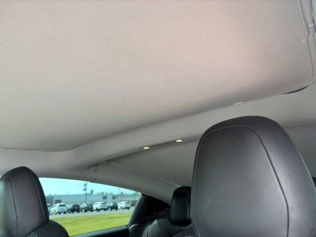 Used 2018 Tesla Model 3 Long Range RWD image 22
