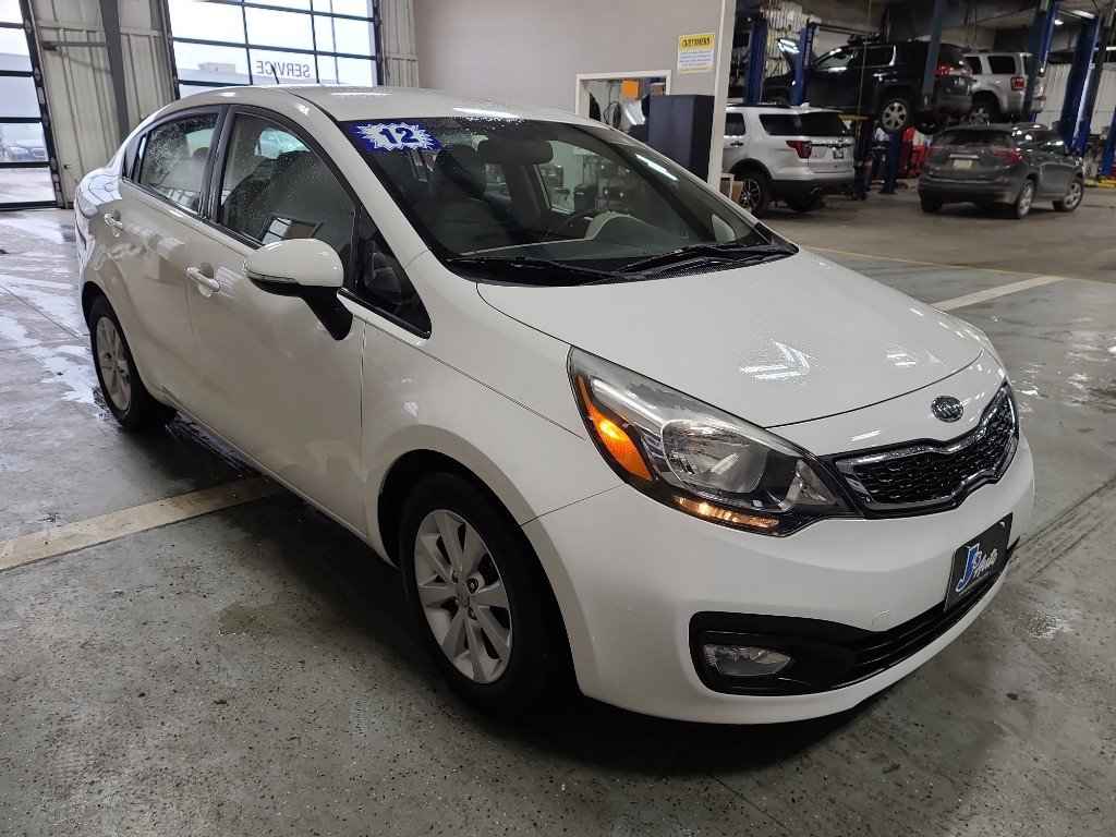 Used 2012 Kia Rio EX w/ Convenience Pkg FWD image 4