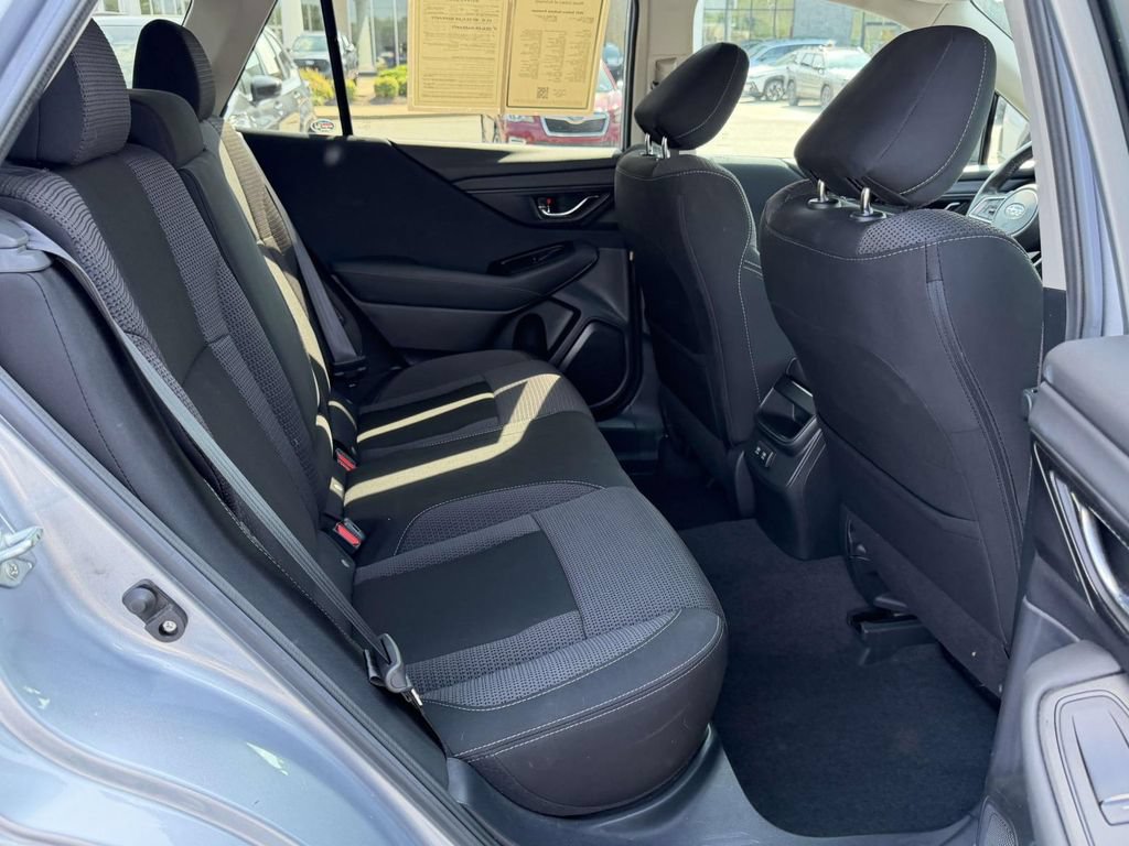 Used 2021 Subaru Outback Premium AWD/4WD image 13