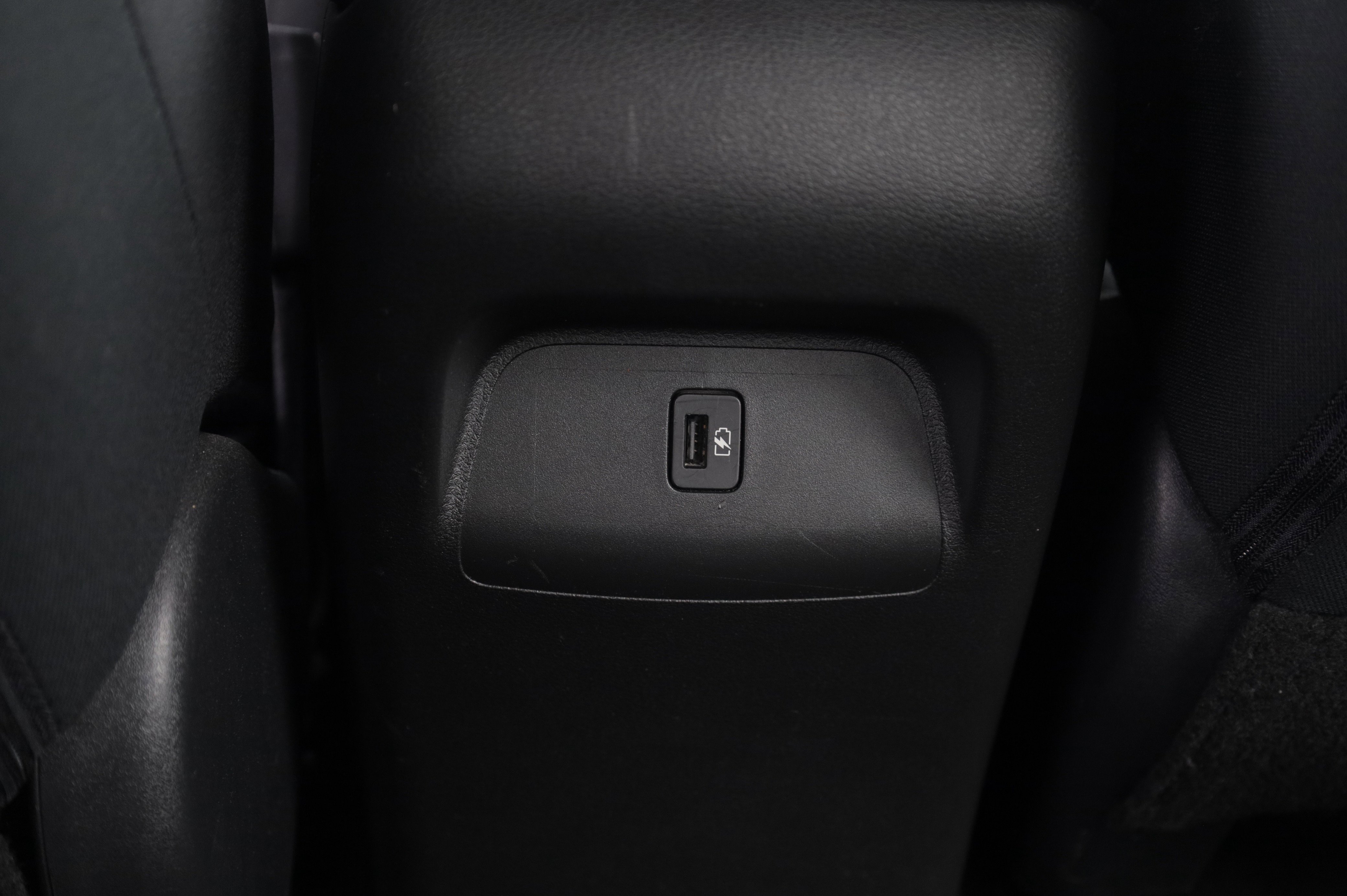 Used 2024 Nissan Sentra SV FWD image 13