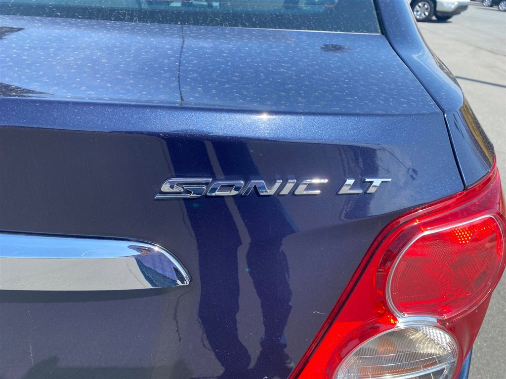 Used 2016 Chevrolet Sonic LT FWD image 6