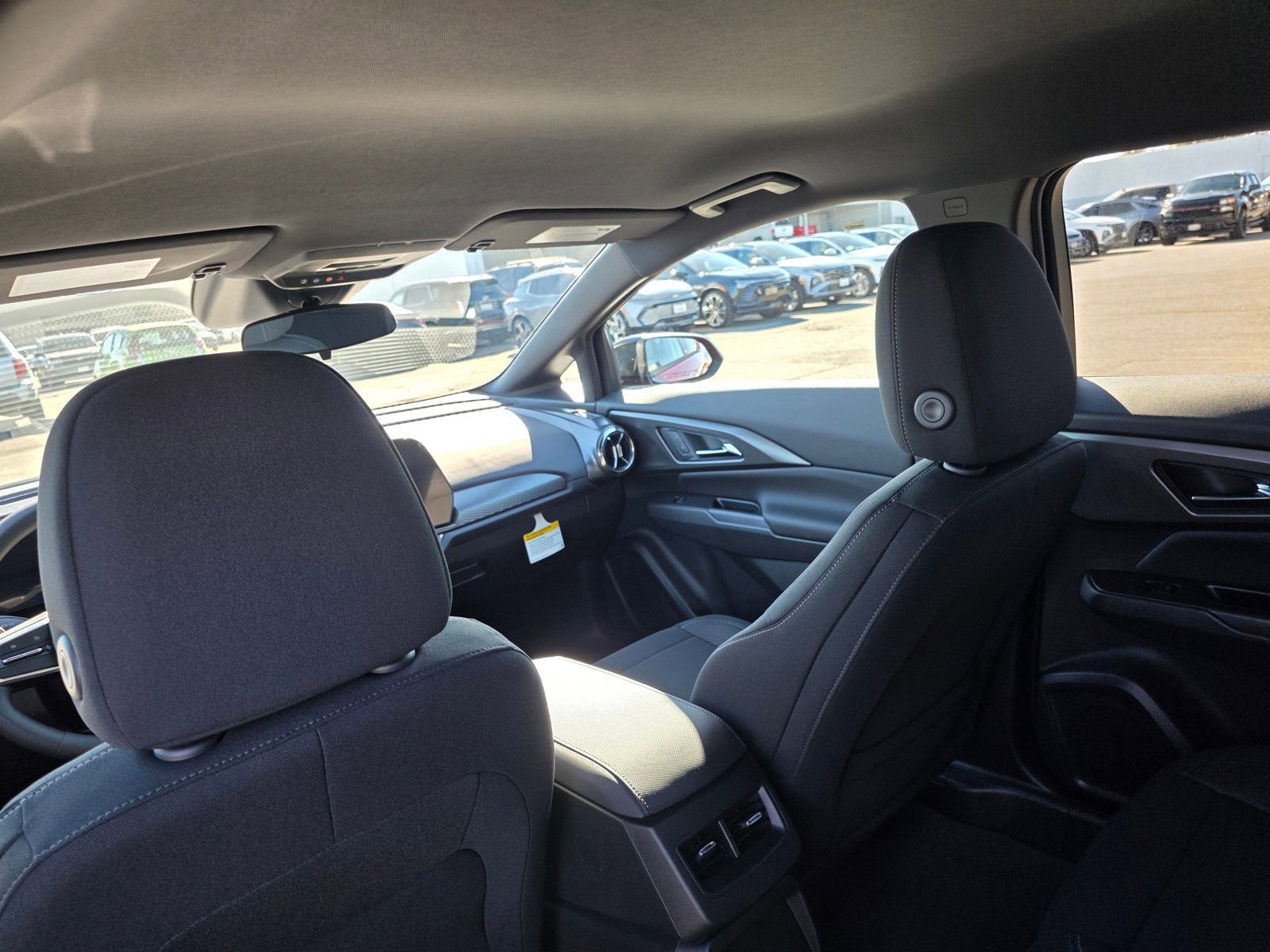 New 2026 Chevrolet Equinox EV LT w/ LPO, Blackout Package image 15