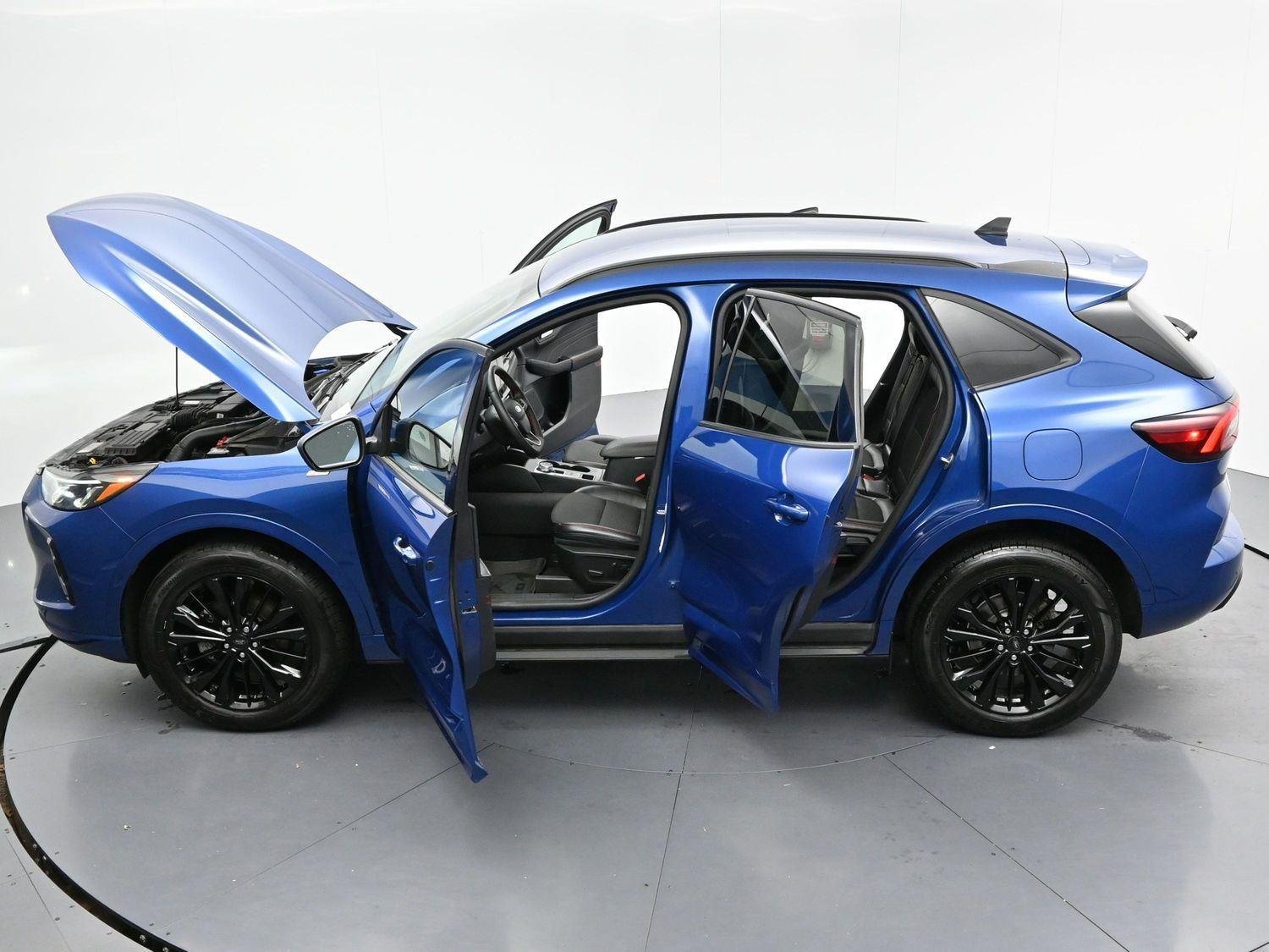 Used 2023 Ford Escape ST-Line Elite AWD/4WD image 39