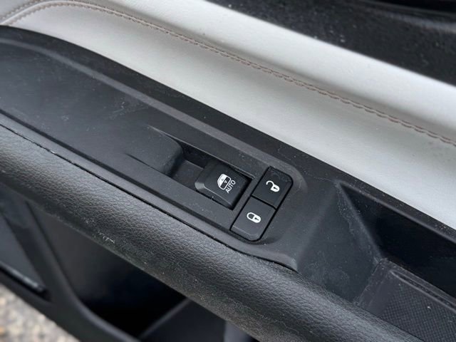 Certified 2023 Jeep Compass Limited w/ Mopar Graphics Package image 15