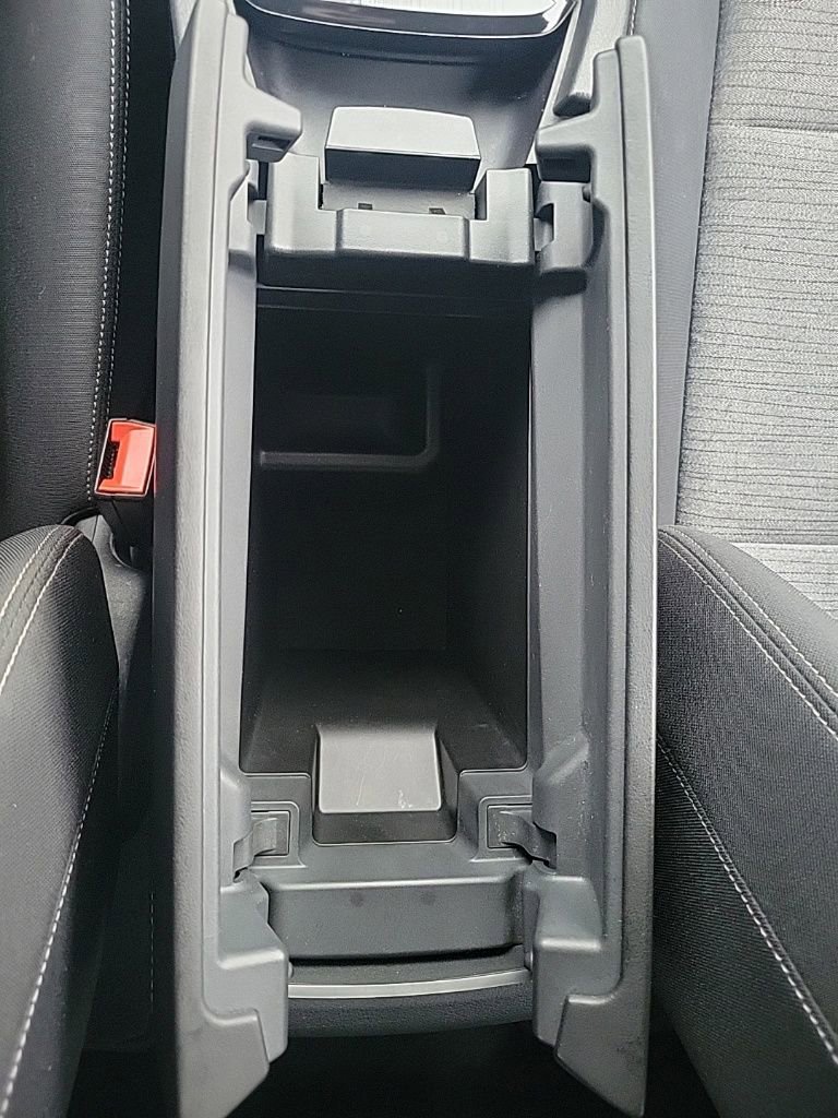 Used 2021 Nissan Rogue SV image 18