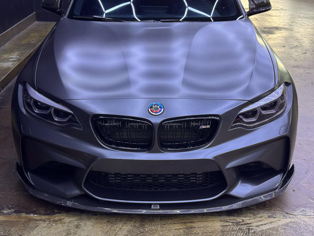 Used 2018 BMW M2 w/ Executive Package RWD image 4