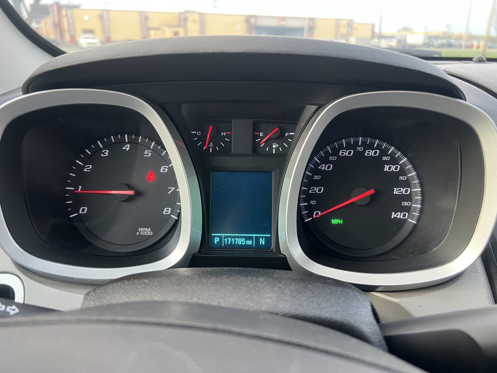 Used 2014 Chevrolet Equinox LS image 18