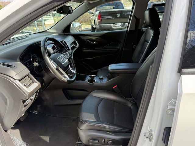 Certified 2024 GMC Terrain SLT image 10