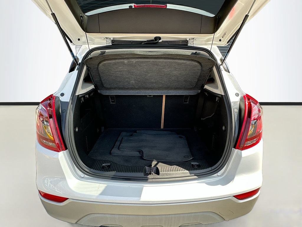 Used 2018 Buick Encore Essence AWD/4WD image 27