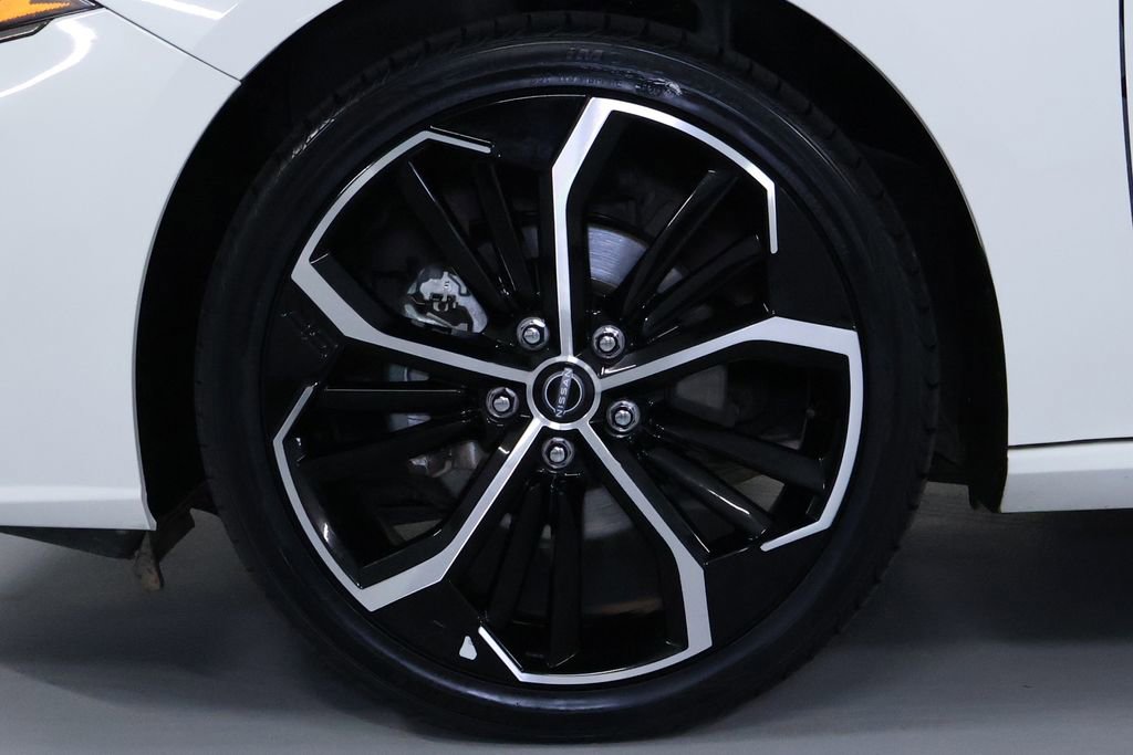 Used 2024 Nissan Altima 2.5 SR image 33