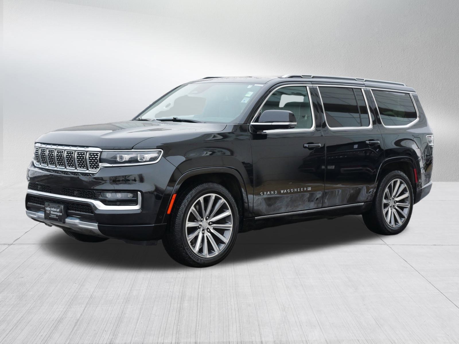 Used 2023 Jeep Grand Wagoneer Series II image 3