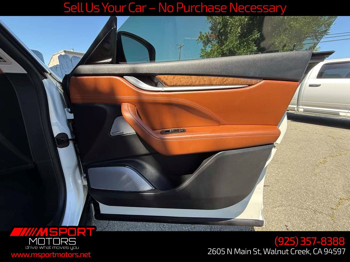Used 2018 Maserati Levante S GranLusso AWD/4WD image 30