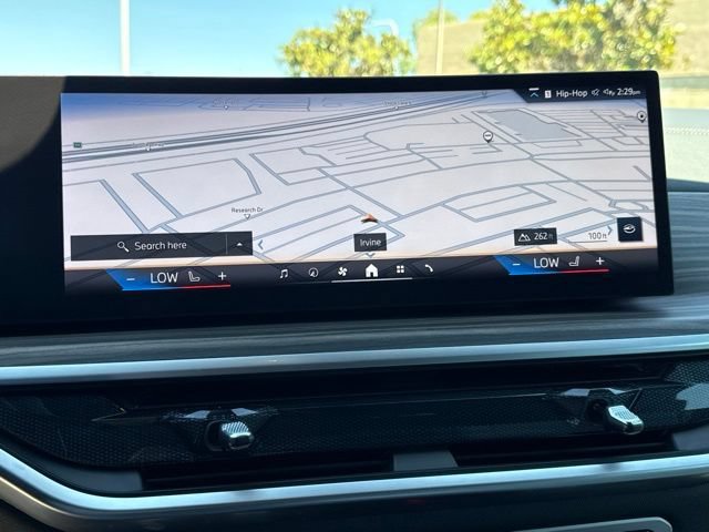 Used 2025 BMW X5 xDrive40i w/ Premium Package AWD/4WD image 27