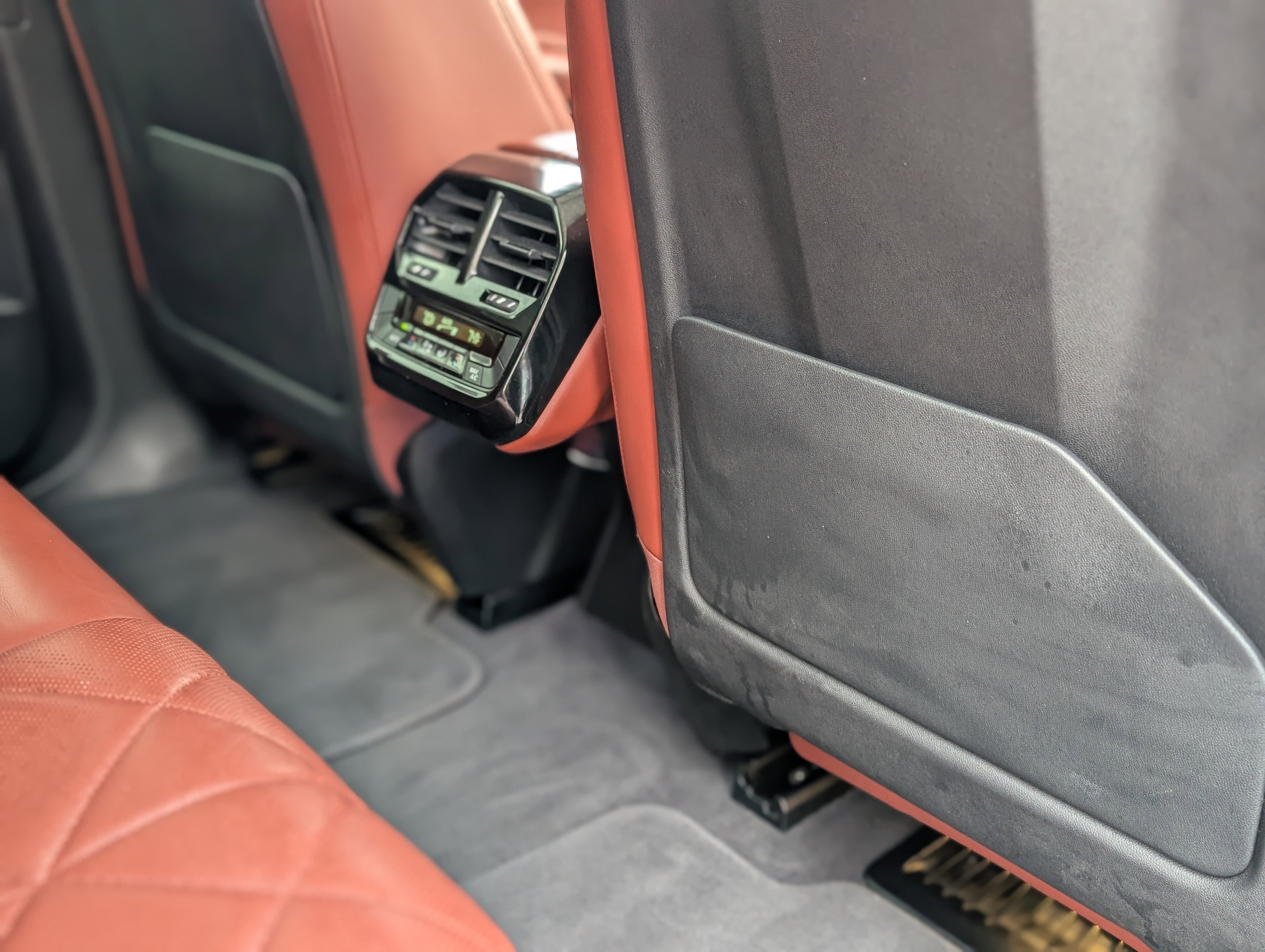 Used 2023 BMW iX xDrive50 w/ Sport Package image 52