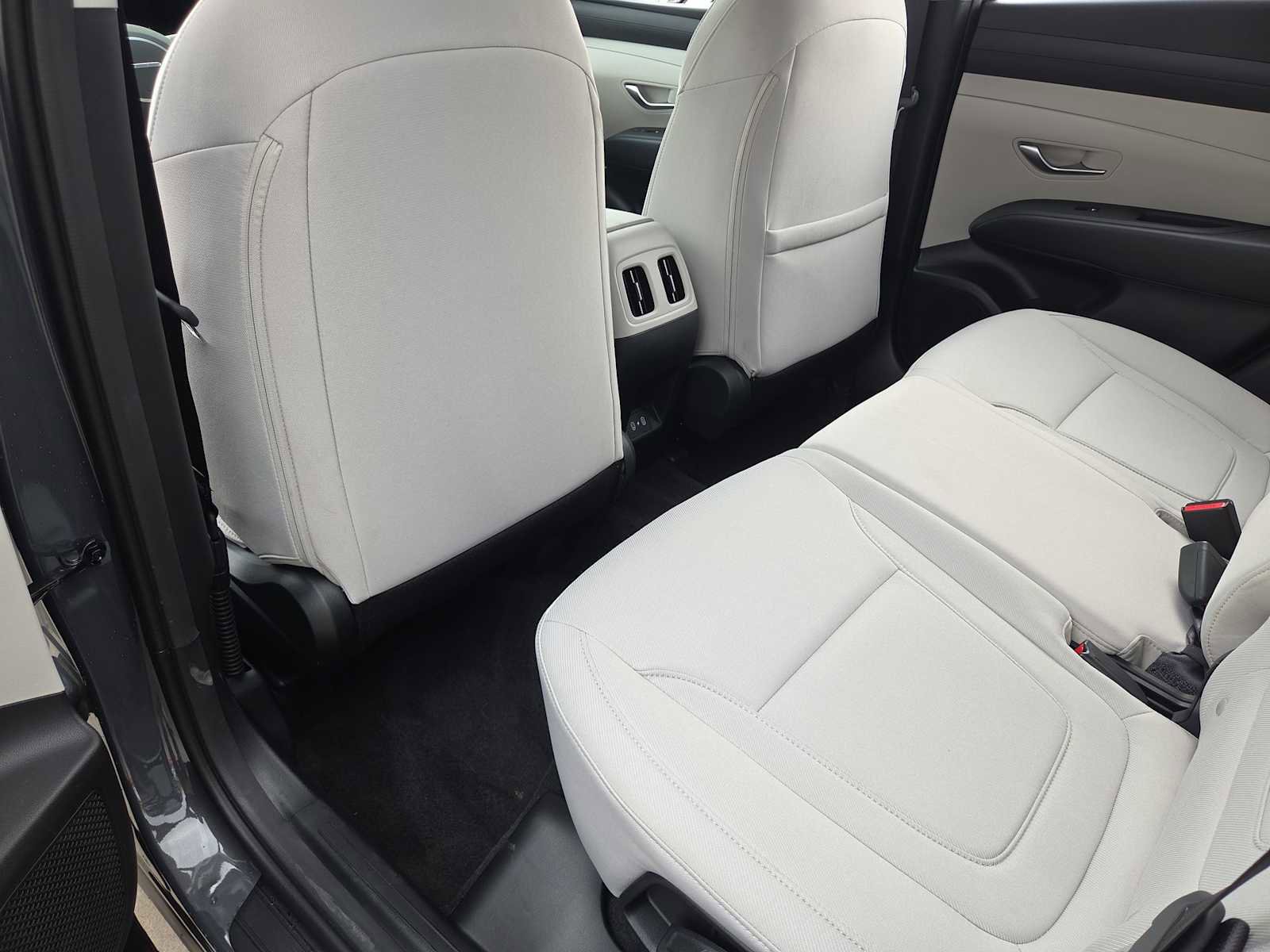 New 2026 Hyundai Tucson SEL image 18