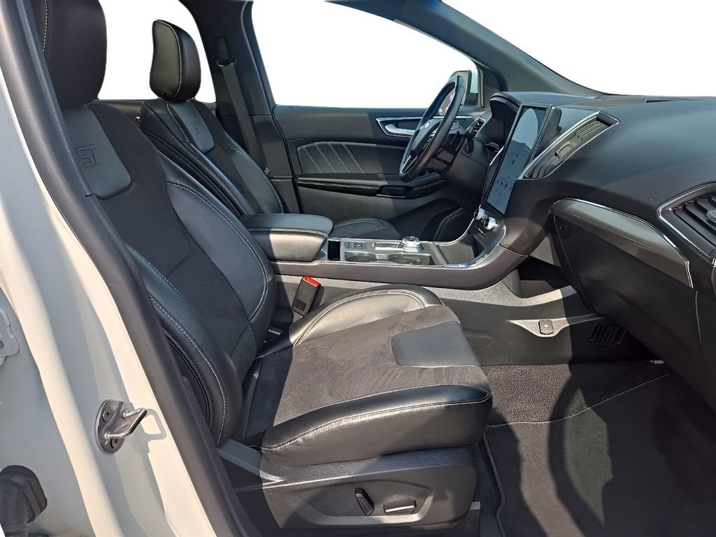 Used 2023 Ford Edge ST w/ Equipment Group 401A AWD/4WD image 20
