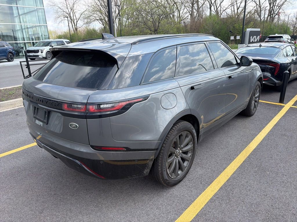 Used 2019 Land Rover Range Rover Velar R-Dynamic SE image 4
