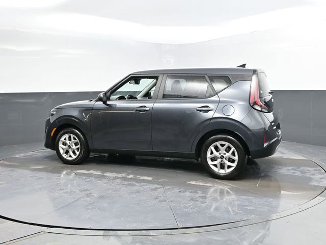 Used 2024 Kia Soul LX w/ LX Technology Package image 6