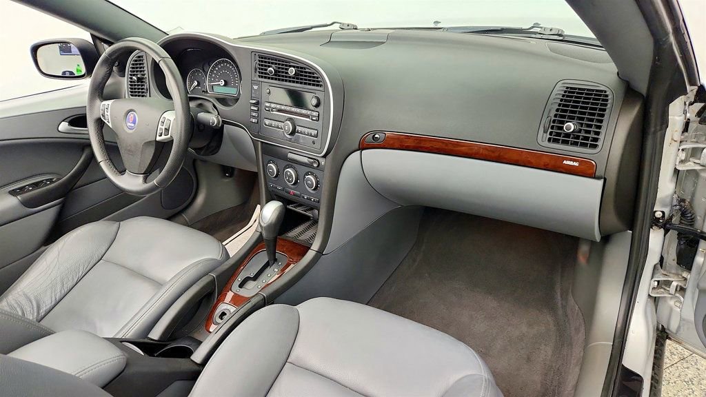 Used 2007 Saab 9-3 2.0T w/ Premium Audio Pkg FWD image 24