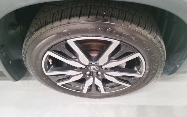 Used 2019 Honda Pilot Elite image 30