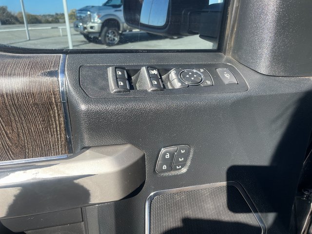 Used 2021 Ford F350 Lariat w/ Lariat Value Package AWD/4WD image 11