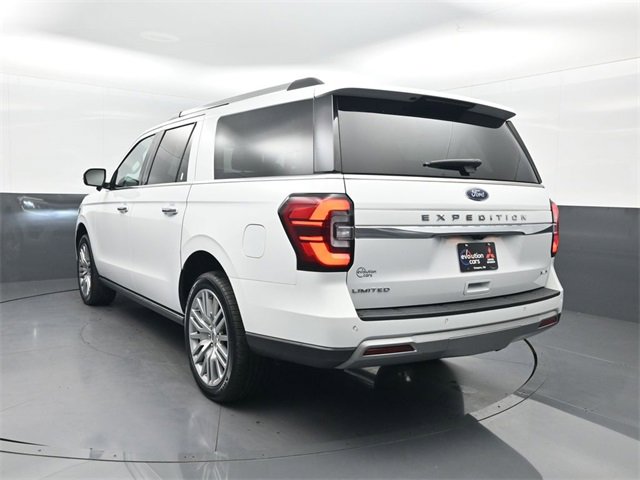 Used 2023 Ford Expedition Max Limited image 3