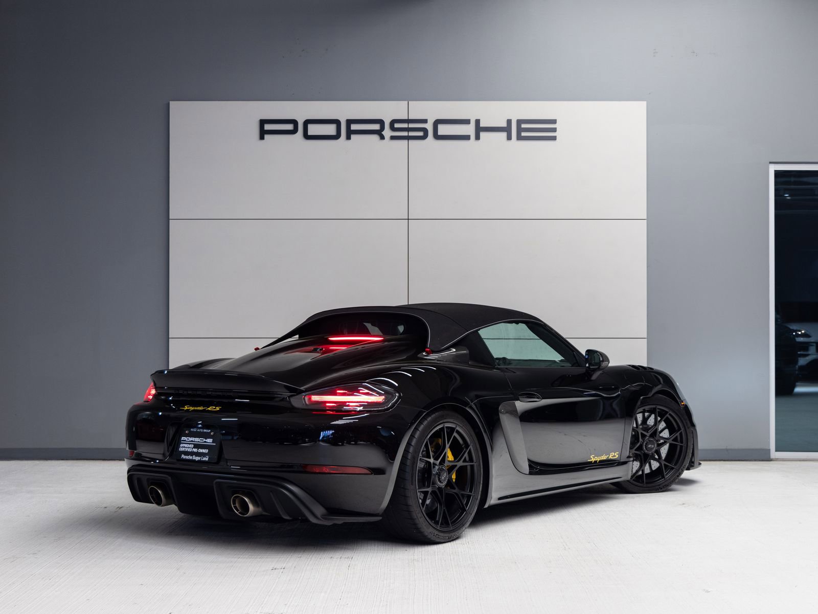 Certified 2025 Porsche 718 Boxster Spyder RS image 7