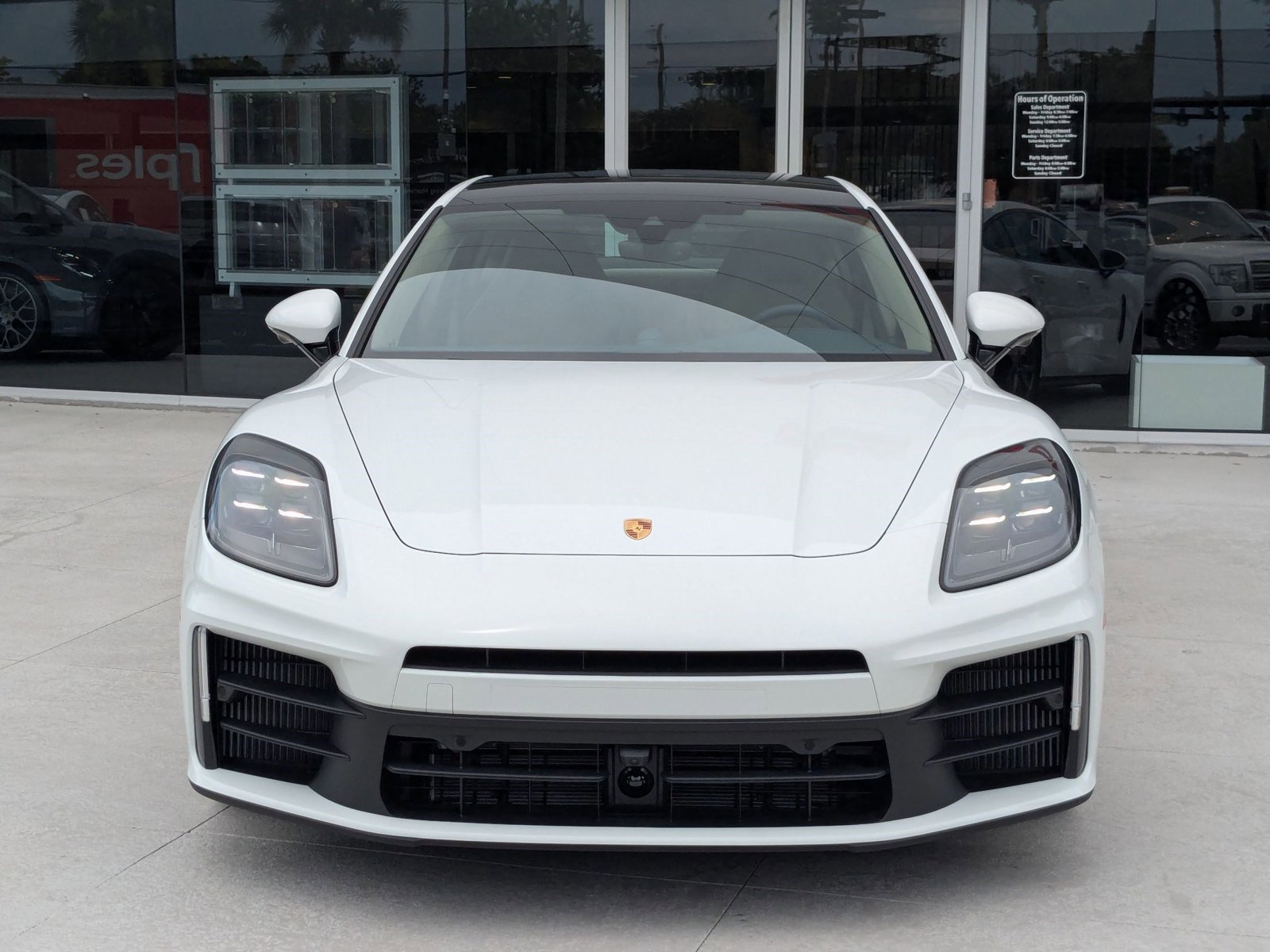 New 2025 Porsche Panamera 4 image 6