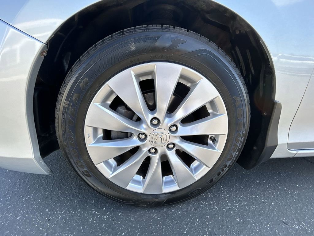 Used 2013 Honda Accord EX image 10