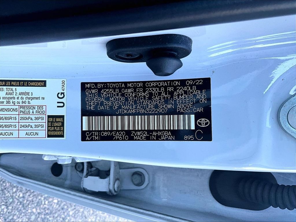 Used 2022 Toyota Prius Prime XLE FWD image 6