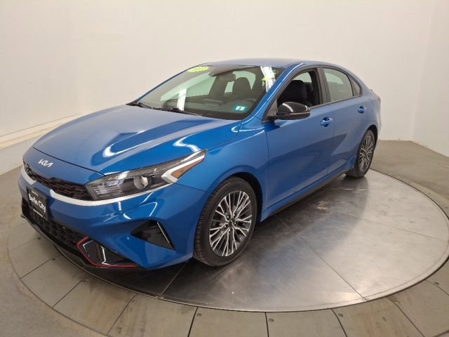 Used 2023 Kia Forte GT-Line image 3