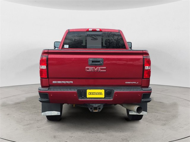 Used 2019 GMC Sierra 2500 Denali w/ Duramax Plus Package image 4