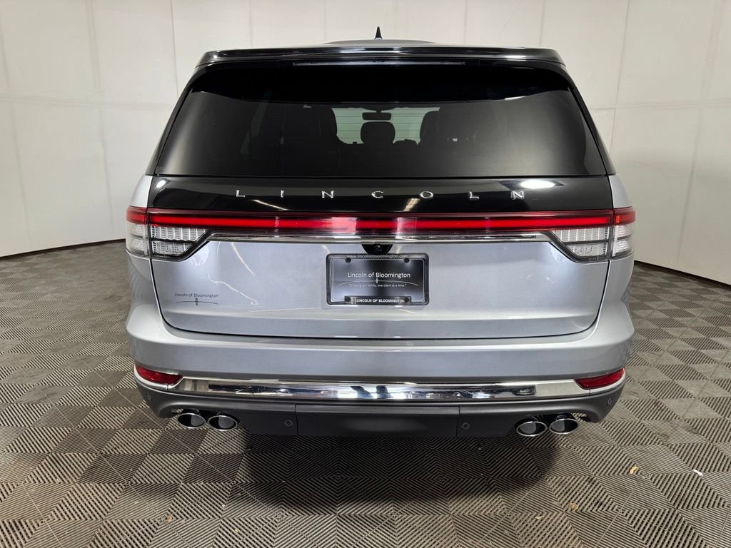 Certified 2023 Lincoln Aviator Reserve w/ Equipment Group 201A AWD/4WD image 4