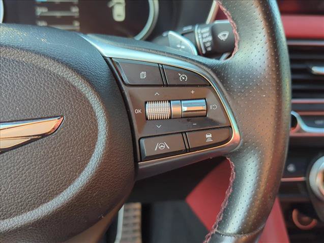 Used 2022 Genesis G70 3.3T Launch Edition RWD image 14