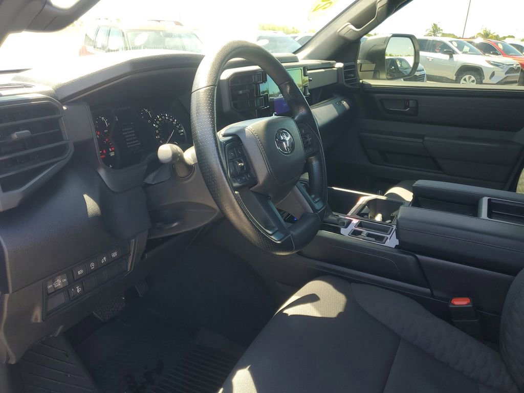 Used 2025 Toyota Tundra SR w/ SR Tow Package AWD/4WD image 14