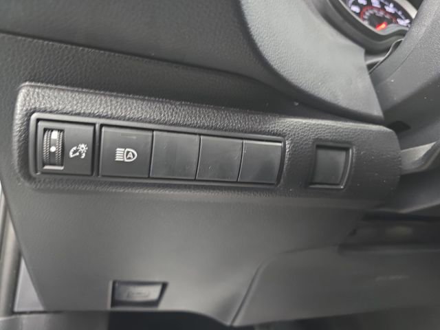Used 2022 Toyota Corolla SE image 39