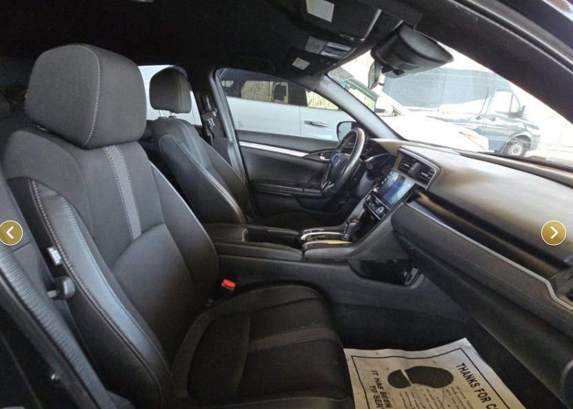 Used 2020 Honda Civic Sport image 2