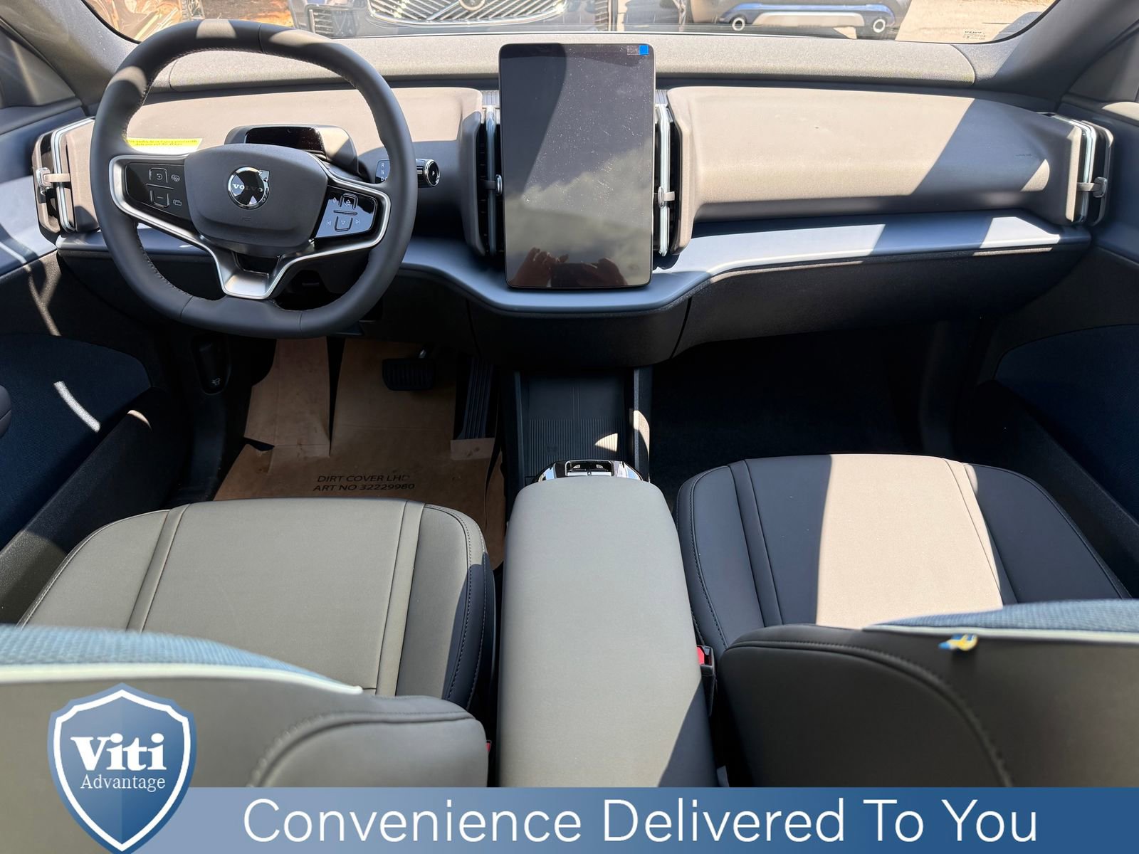 New 2026 Volvo EX30 Ultra w/ Climate Package AWD/4WD image 2