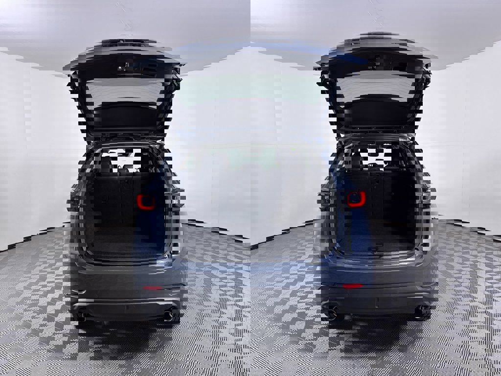 Used 2023 MAZDA CX-5 Carbon Edition image 8