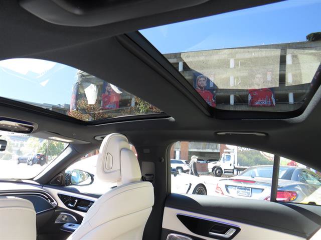 Used 2025 Mercedes-Benz E 350 4MATIC Sedan image 20