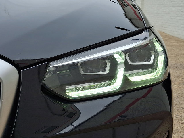Used 2022 BMW X3 xDrive30i w/ Premium Package 2 (ZPA) AWD/4WD image 9