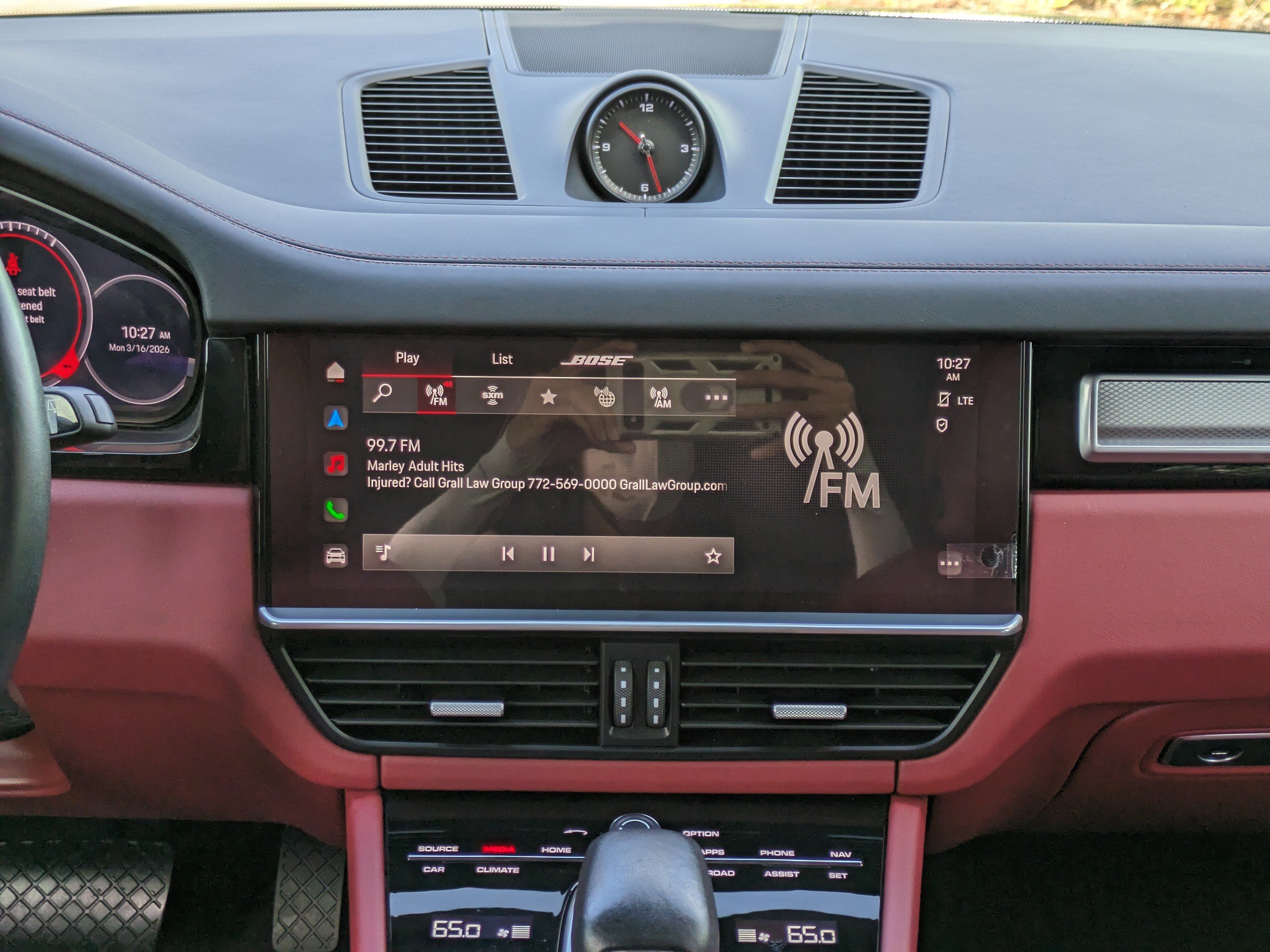 Used 2023 Porsche Cayenne Platinum Edition image 20