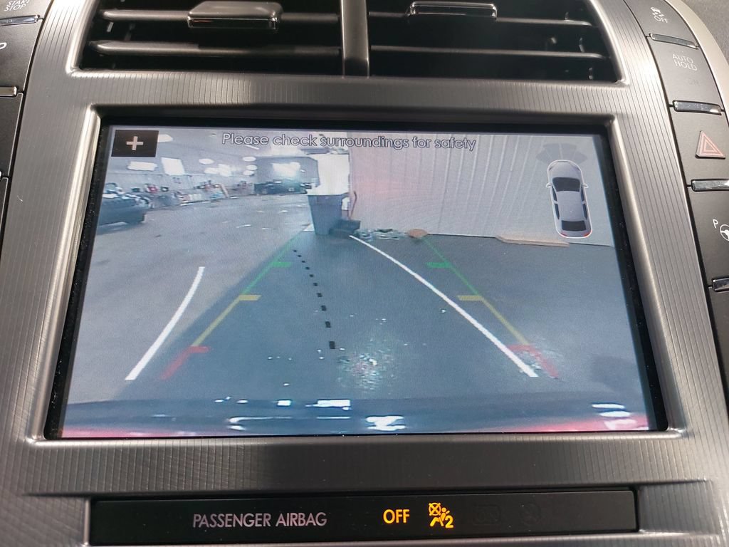 Used 2017 Lincoln MKZ Reserve w/ Technology Package FWD image 25